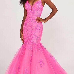 Hot pink Ellie Wilde Mermaid Prom Dress, Size 2, NWT